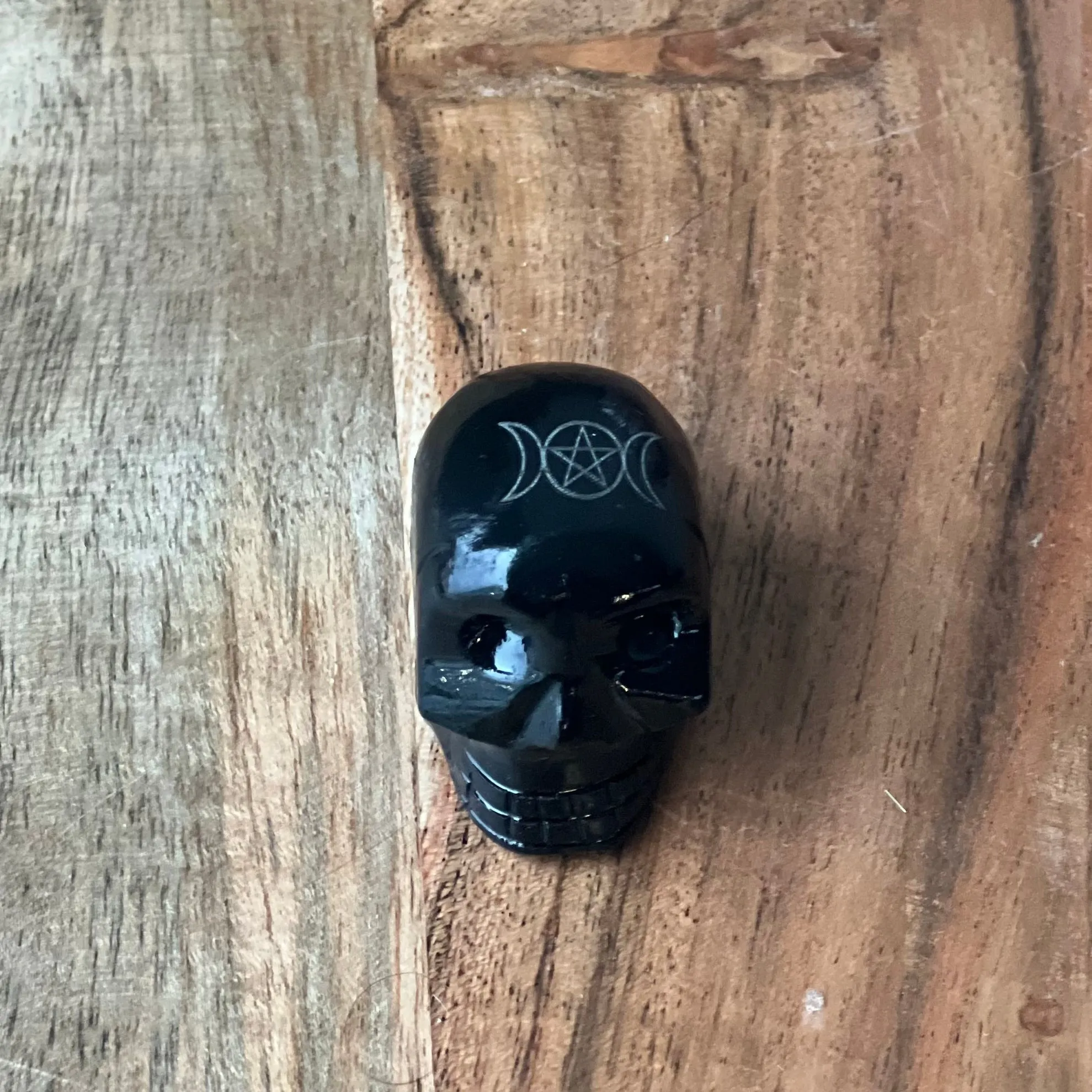 1.5" Black Onyx Skull with Triple Moon Pentacle