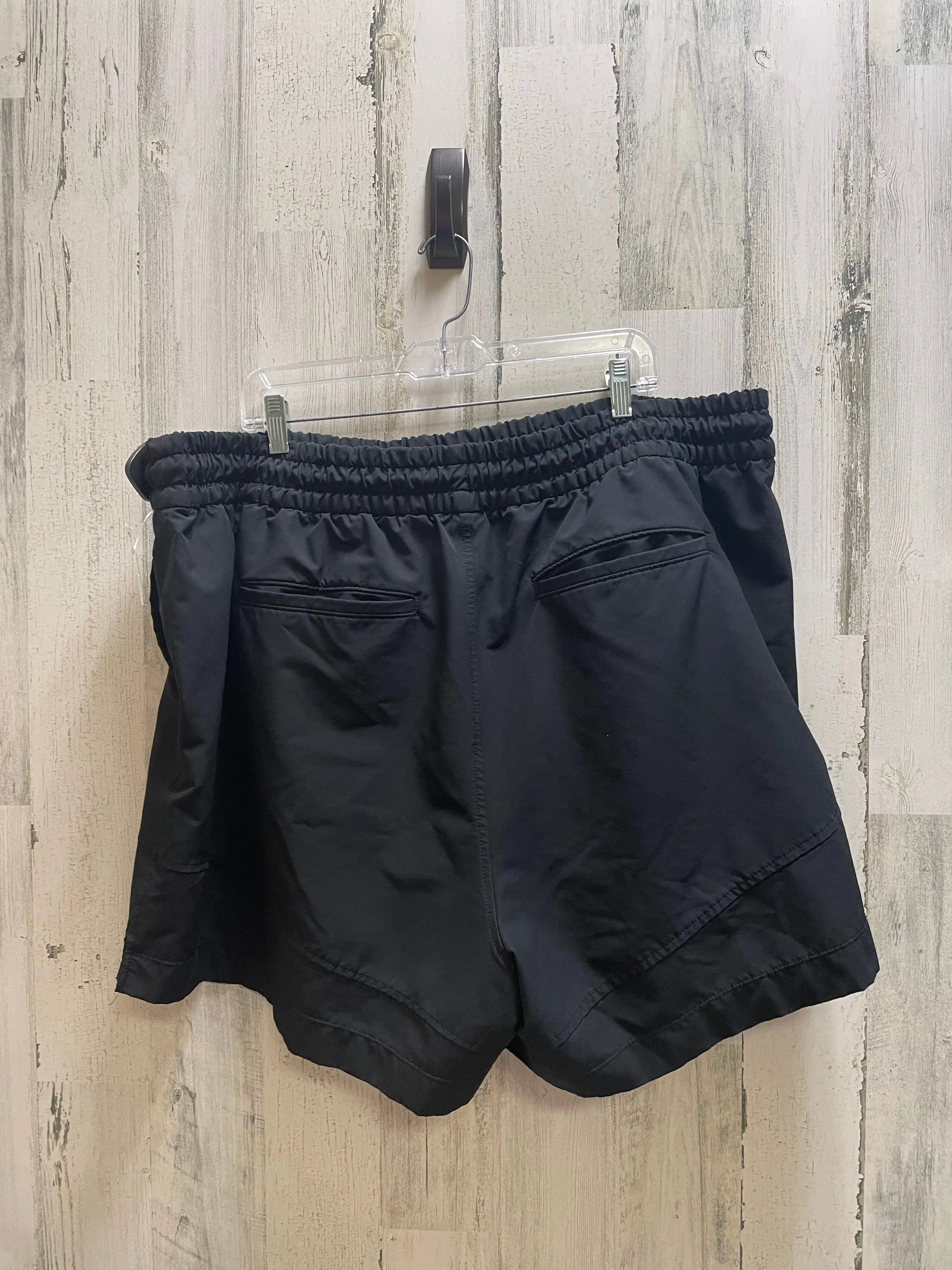 Athletic Shorts By Old Navy In Black, Size: 3x