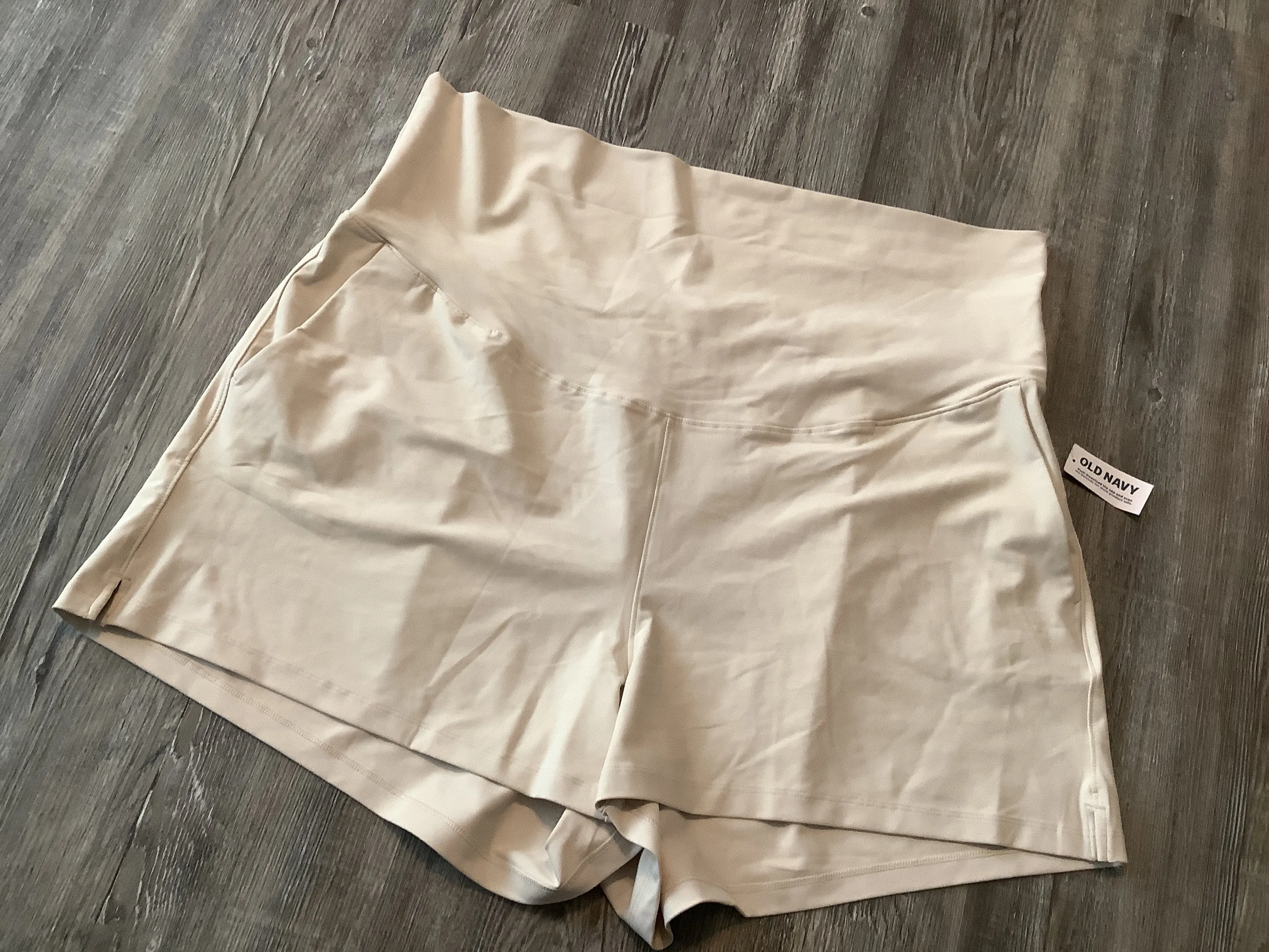 Athletic Shorts By Old Navy In Tan, Size: Xl