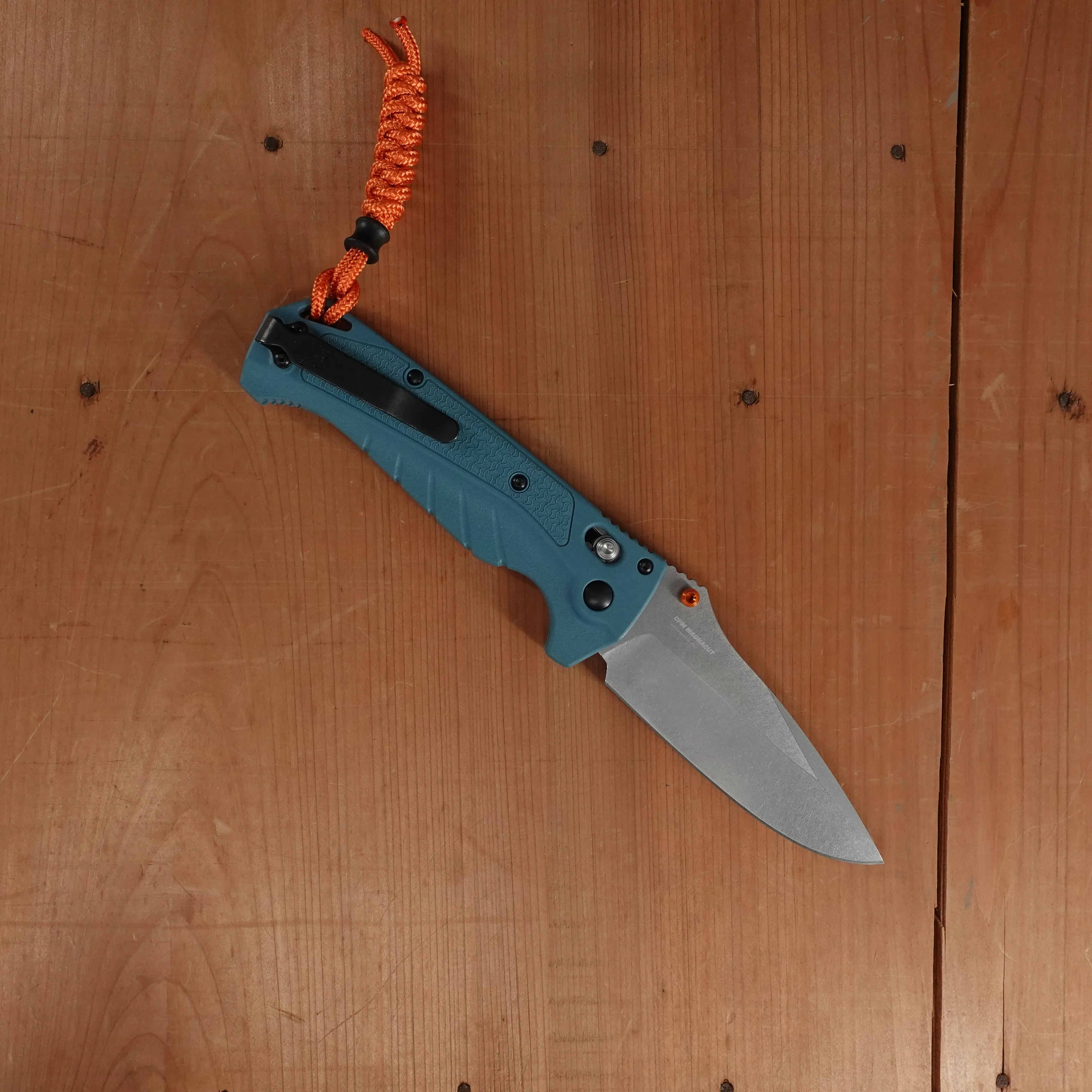 Benchmade 18060 Adira Drop Point CPM-Magnacut AXIS Lock Depth Blue Grivory Handle