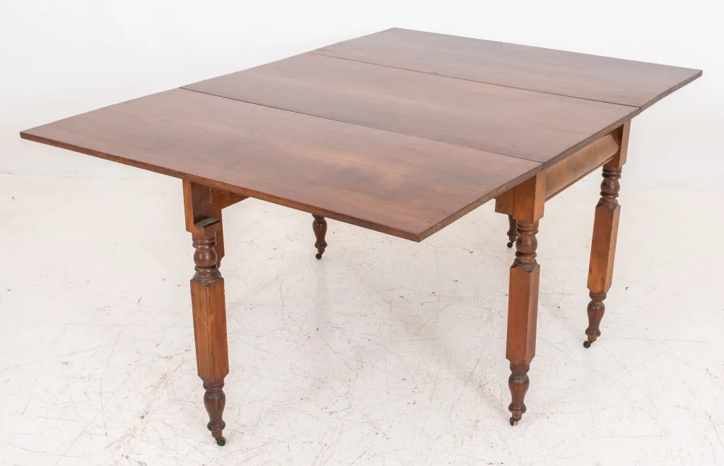 English Victorian Drop Leaf Dining Table, 19th C.