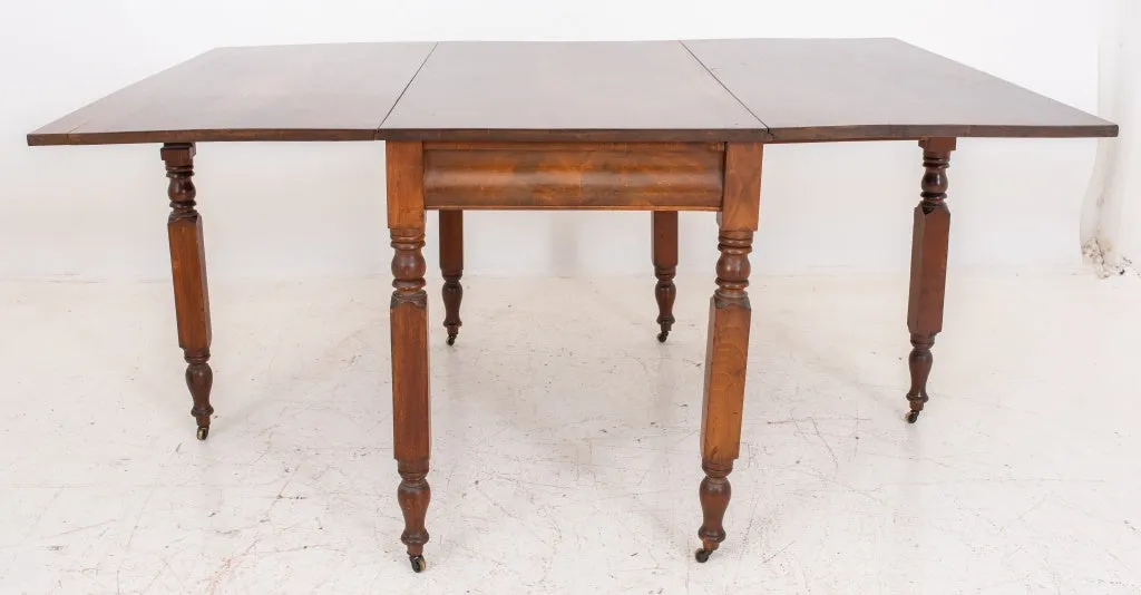 English Victorian Drop Leaf Dining Table, 19th C.