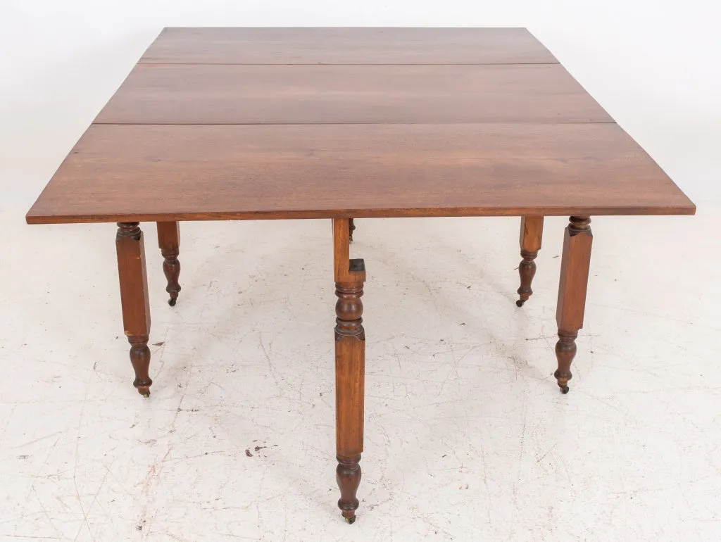 English Victorian Drop Leaf Dining Table, 19th C.