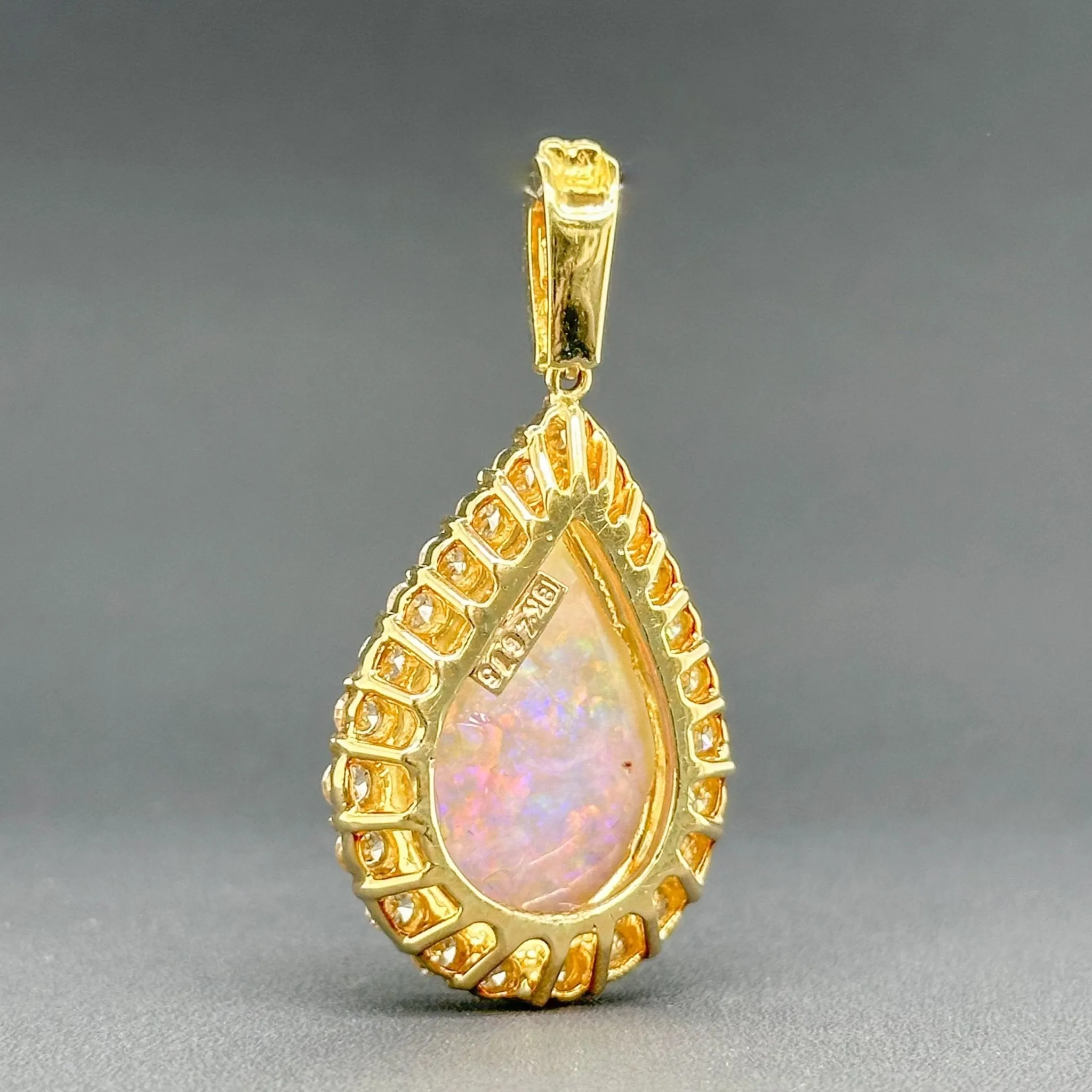 Estate 18K Y Gold 16.76ct Opal & 1.65ctw G-H/VS2-SI1 Diamond Pendant