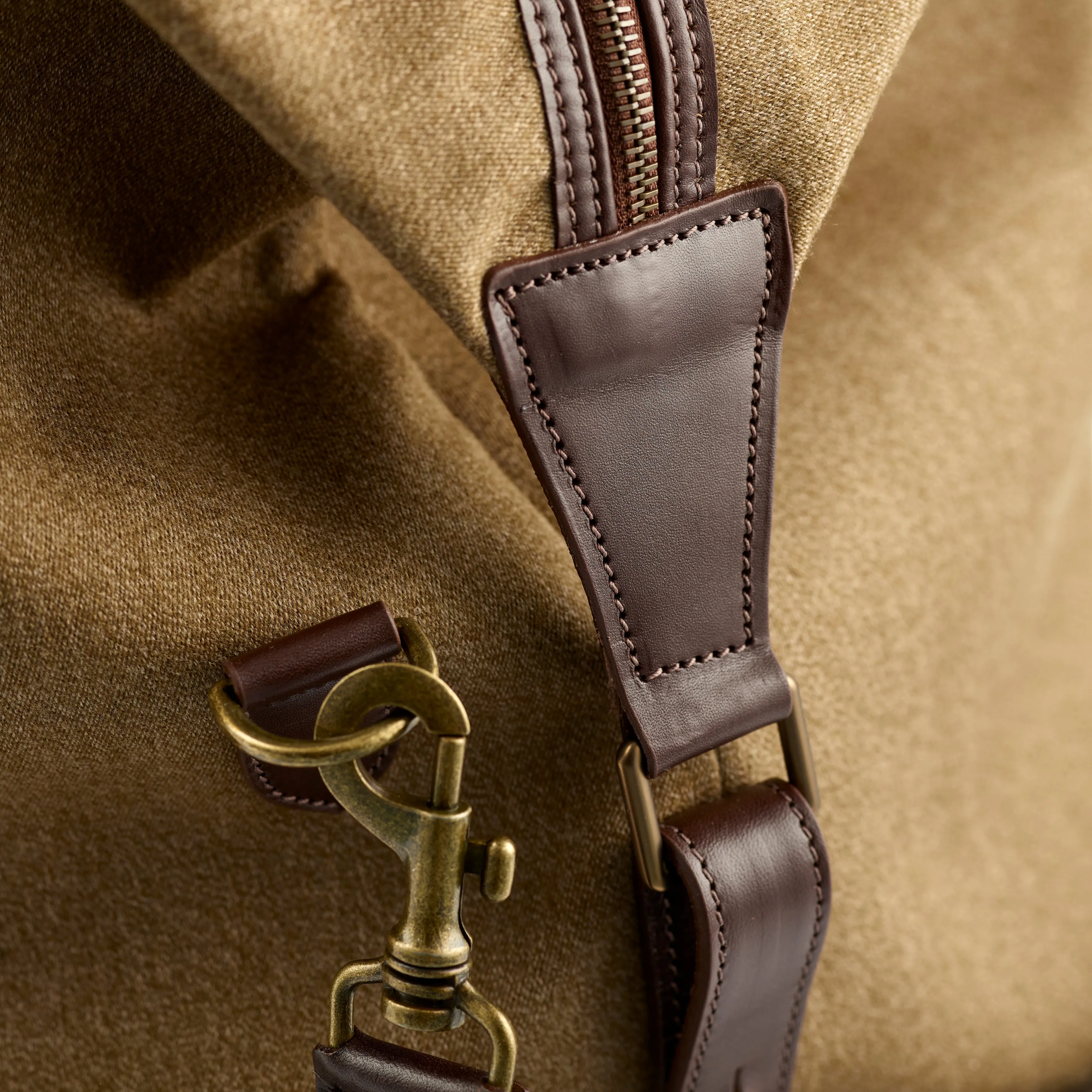 Fox Covert Cloth Olive Explorer Bag