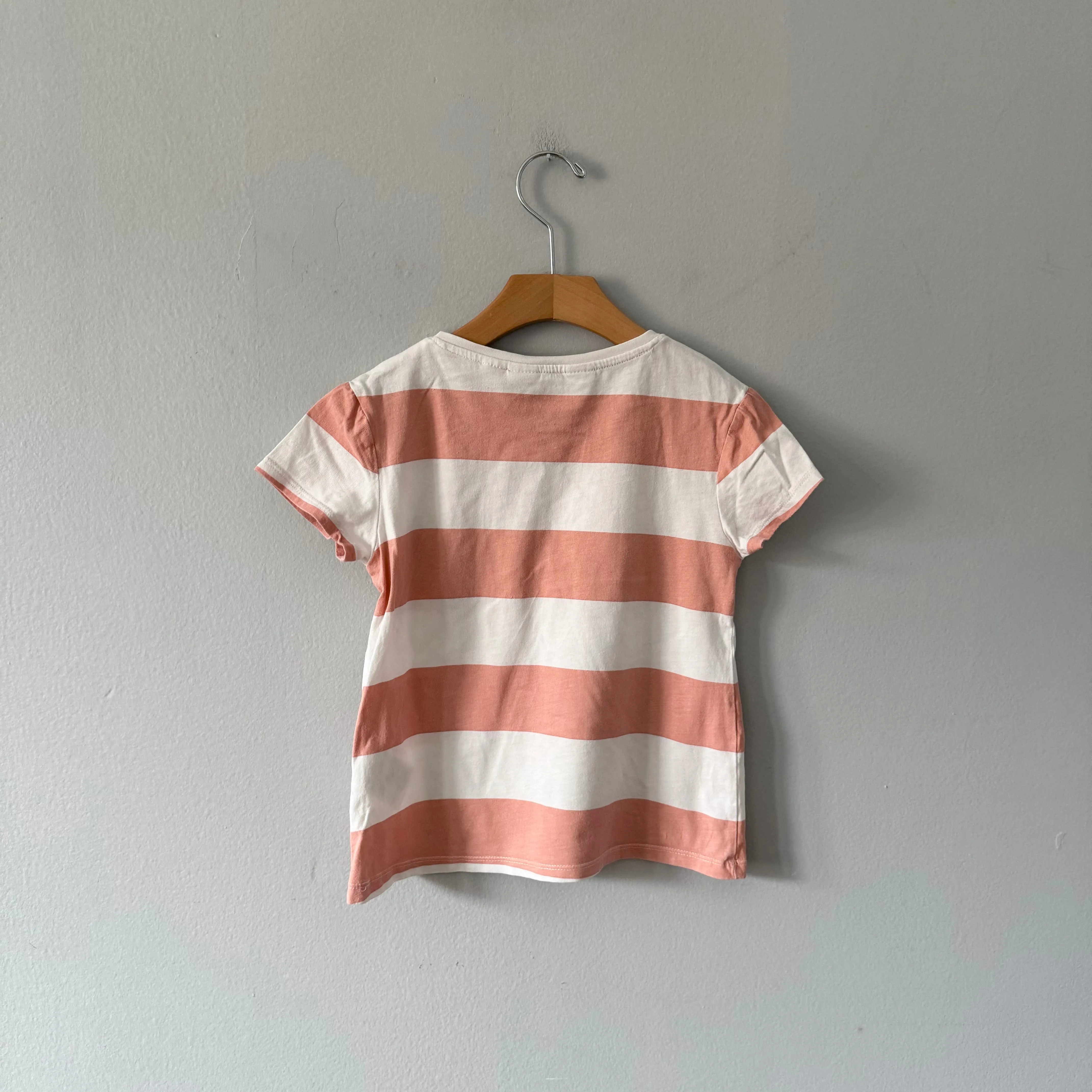 H&M / Stripe x Pluto T-shirt / 6-8Y