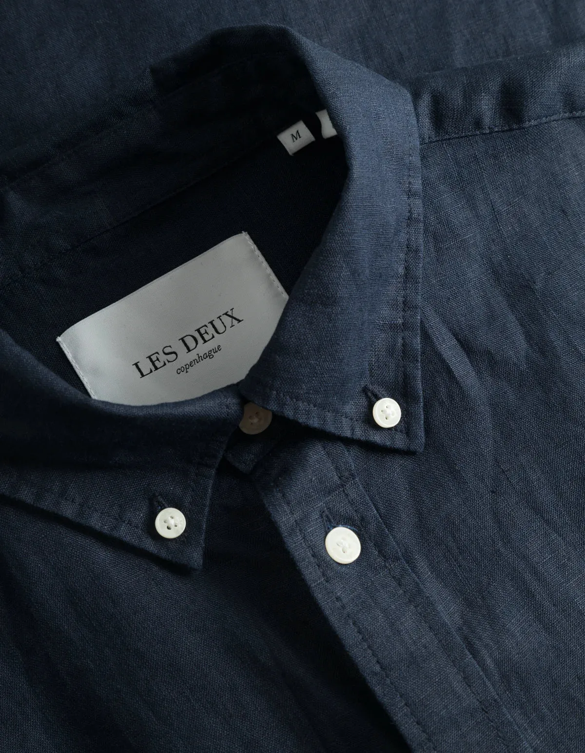 Les Deux Kristian Linen B.D. Shirt - Dark Navy