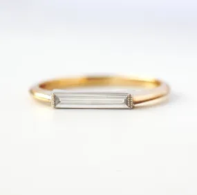 Lizzy Baguette Diamond Ring