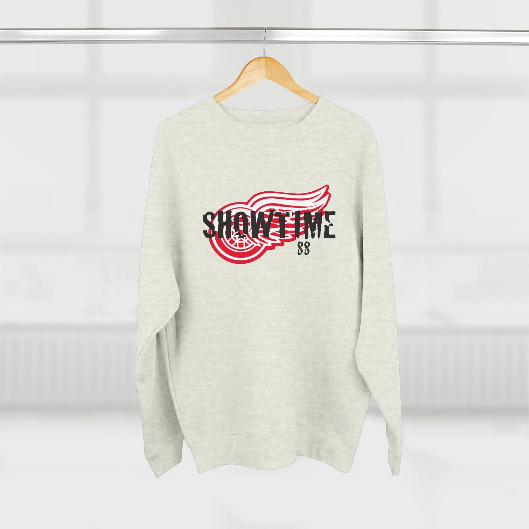 Showtime Crewneck