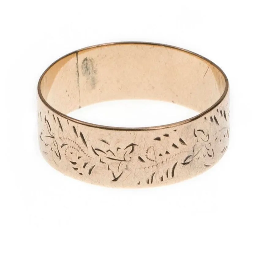 V I N T A G E / sweetest ivy / engraved leaves cigar band / size 6.75 / 10k patterned wedding band