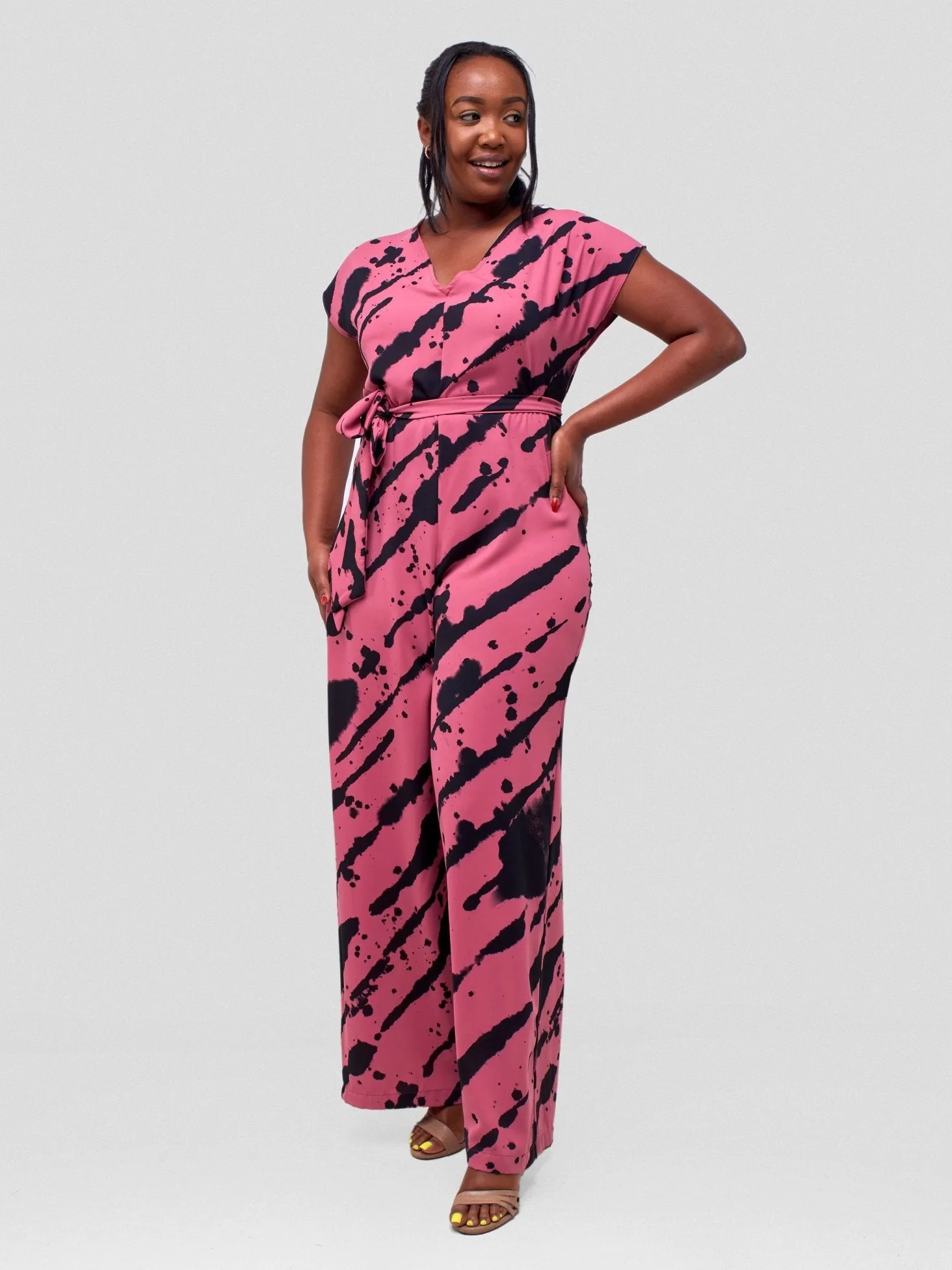 Vivo Ava Jumpsuit - Pink / Black Mistari Diagonal Print